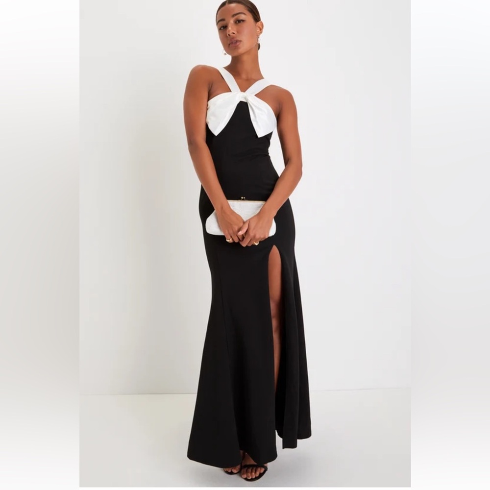 NWT Lulus formal dress